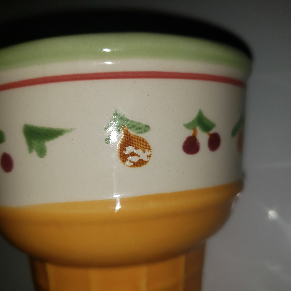 Pfaltzgraff Pistoulet Ice Cream Cone Dessert Cup Set of 2 Jana Kolpen - Picture 4 of 5